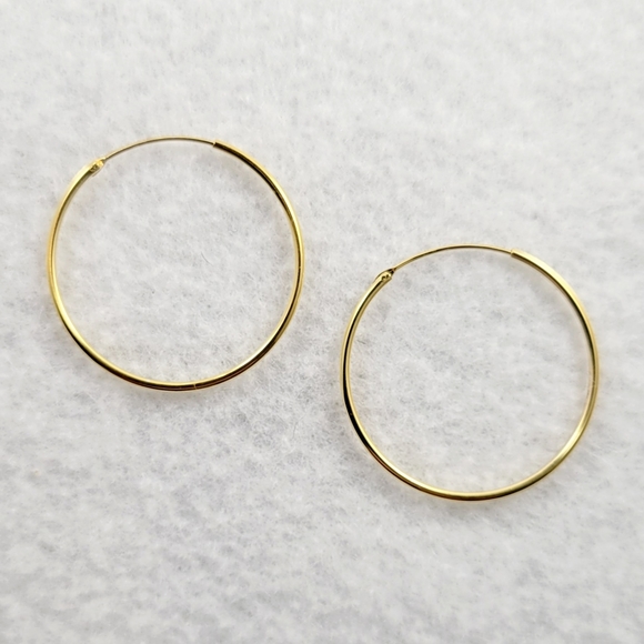 Mariela Gold Hoops - Picture 6 of 9